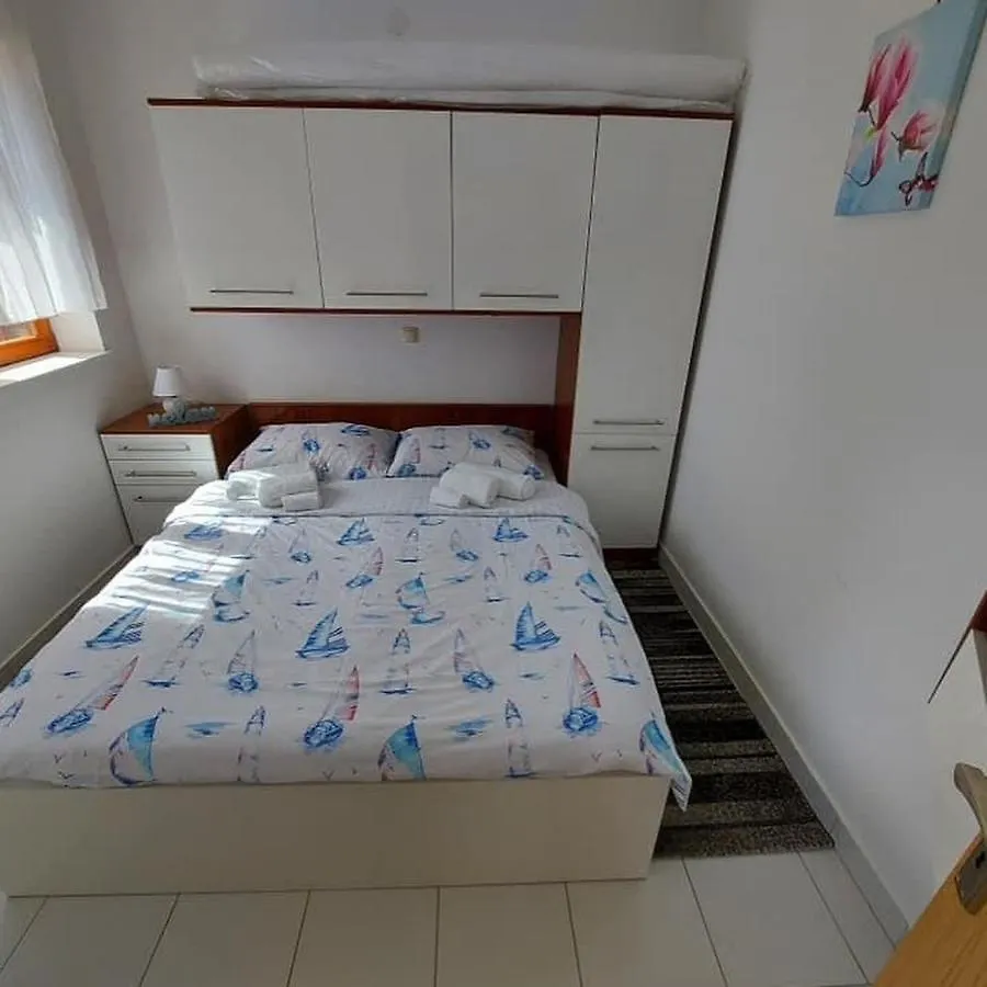 Apartments Hrestak Privlaka